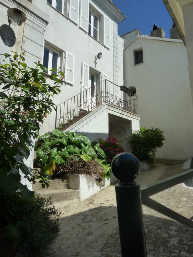 Casale Lucrezia Bed and Breakfast Cagnano Exteriör bild
